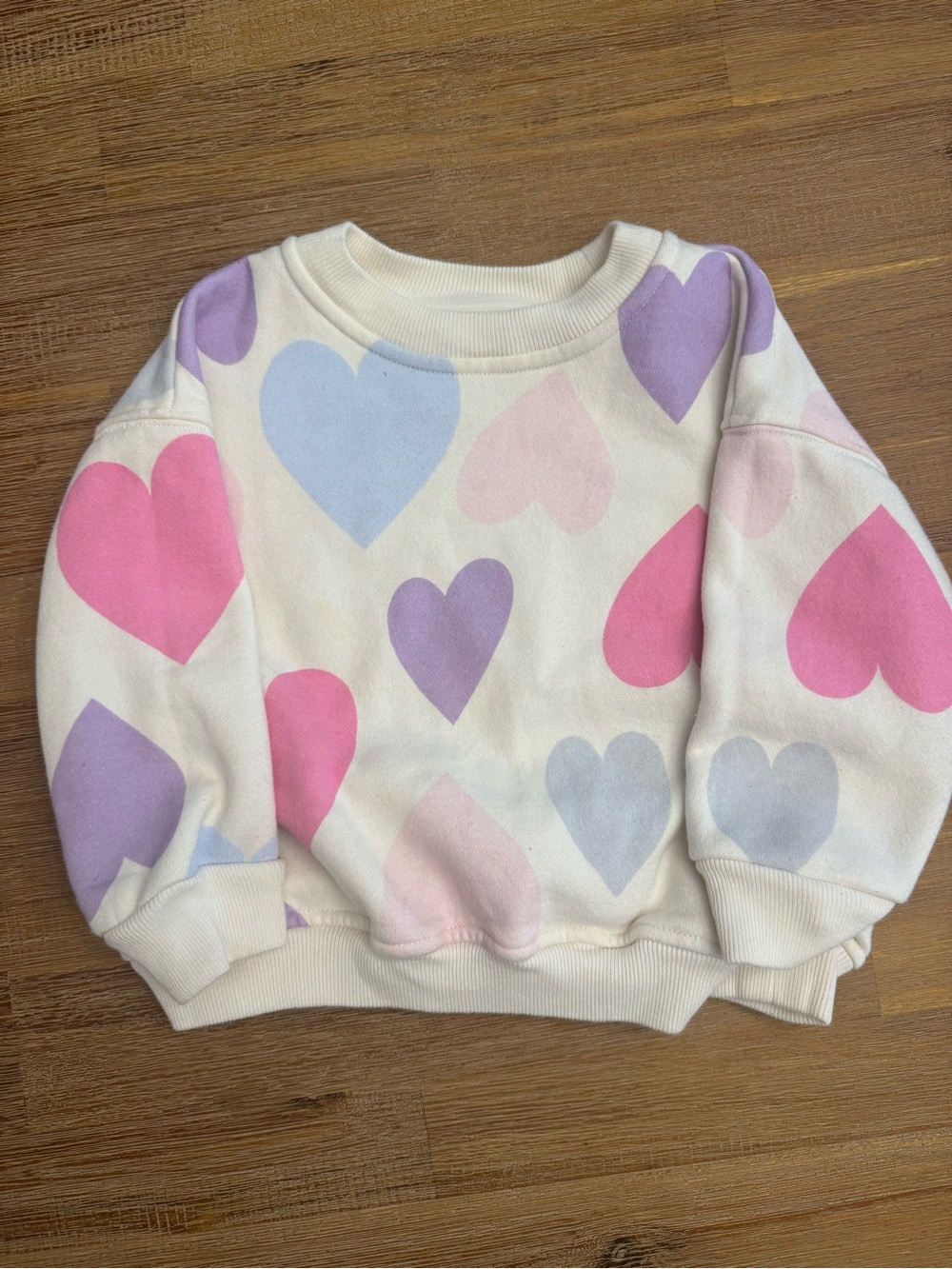 GAP Cream Sweatshirt with Pink, Purple & Light Blue Hearts
